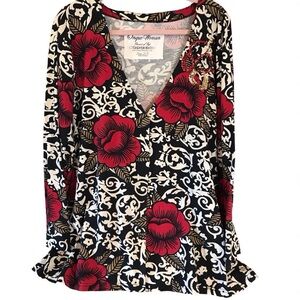 EUC Beautiful Onque‎ Casuals Women's 2X Embellished Floral Top